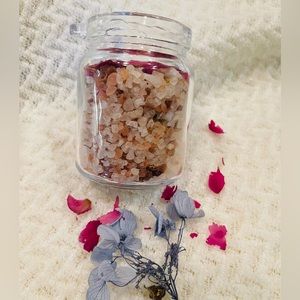 Lavender Oil and Rose Infused Foot Soak Bath Salt